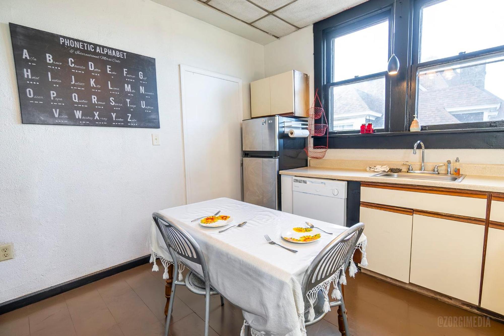 Apartamento Parkside Paradise Elegant Victorian Just Steps From The Park