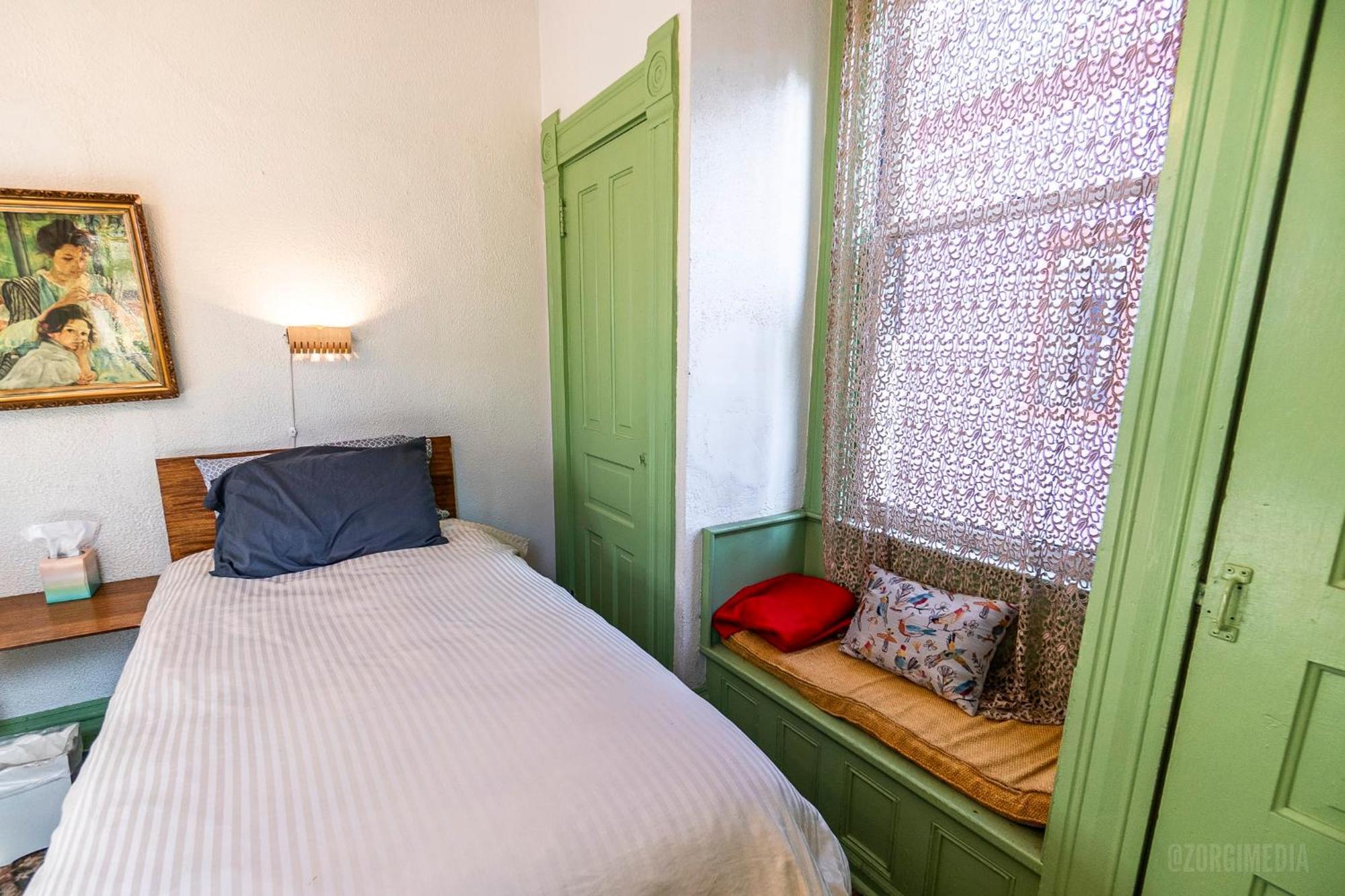 Apartamento Parkside Paradise Elegant Victorian Just Steps From The Park Homestead